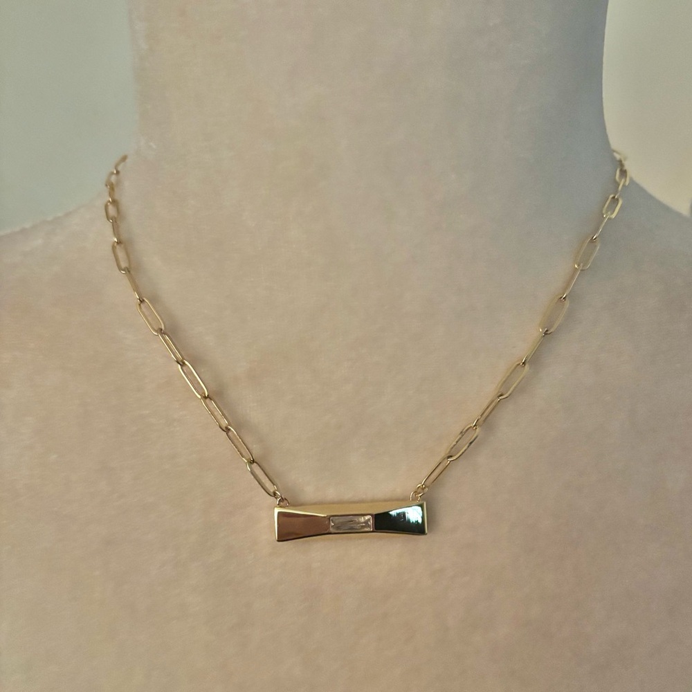 New Marlyn Schiff Francesca Bar Necklace Gold Toned Paperclip Style 16-18 Casual